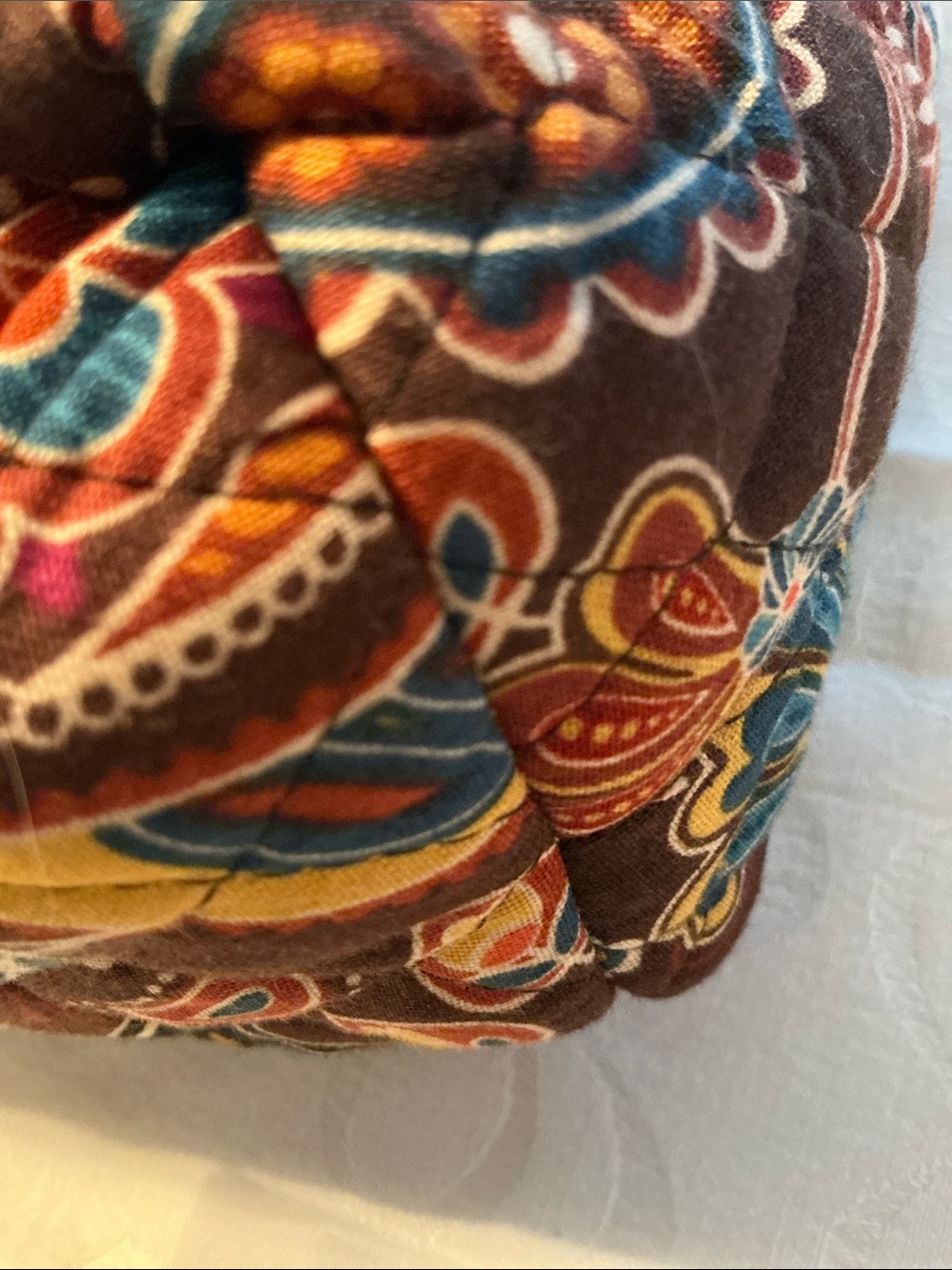 VERA BRADLEY Tote ~Retired Kensington Floral Tote Medium - Picture 7 of 7
